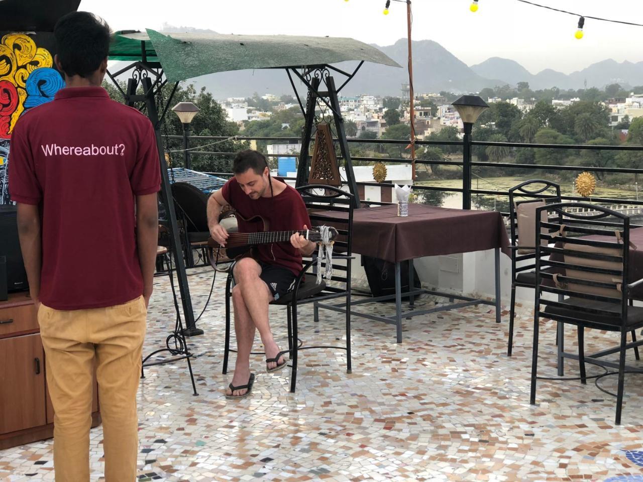 Whereabout Hostel Udaipur Exteriör bild